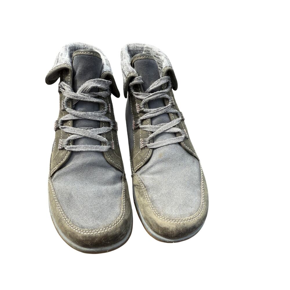 Chaco Women’s Gray Suede Ankle Hiking Boots Size 8M Lace-Up Knit Cuff Outdoor - Picture 2 of 6
